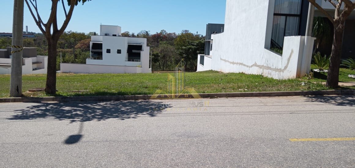 Terreno à venda, 250m² - Foto 2